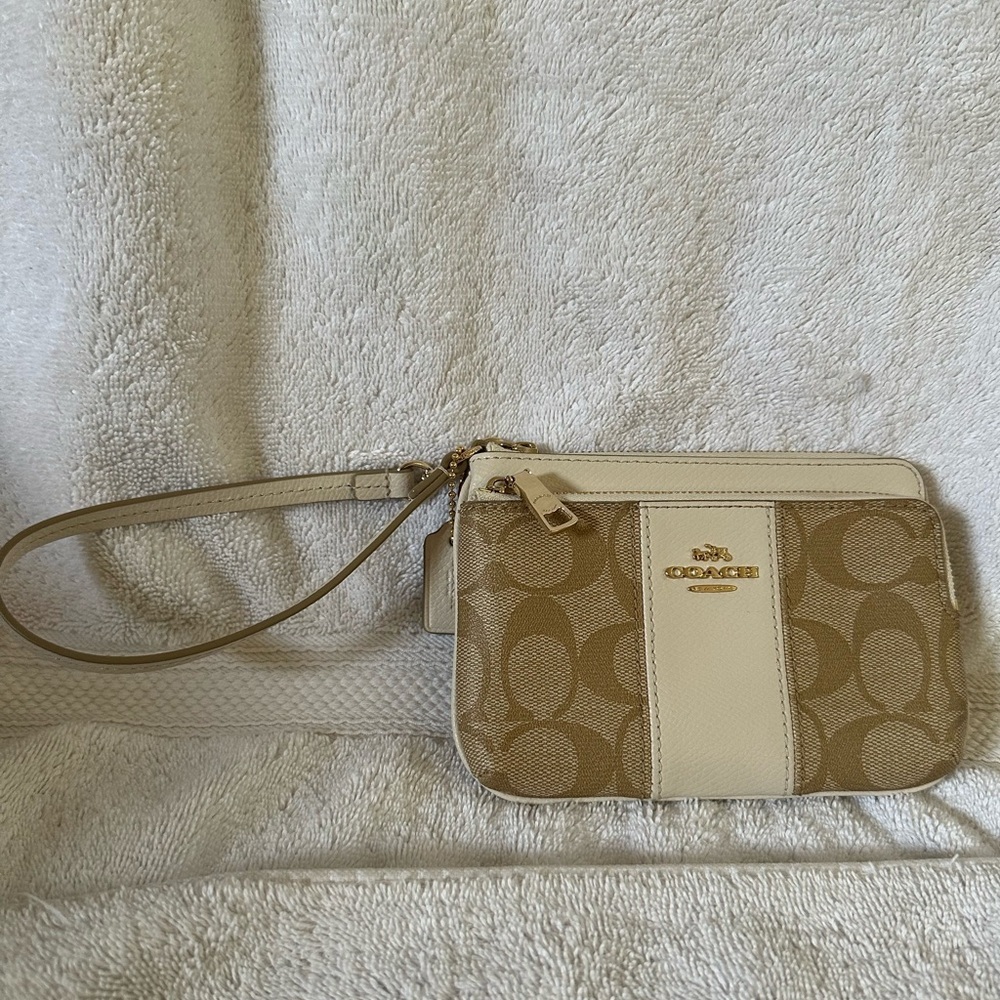 Coach Wristlet. Euc Double Zip Monogram. - image 1